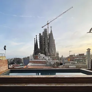 Enjoybcn Gaudi Barcelone